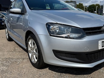 Used Volkswagen Polo 2010 for sale - 75548683: Photo