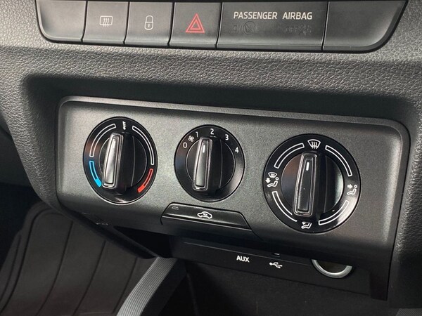 Used Skoda Fabia 2015 for sale - 75679079: Photo 35