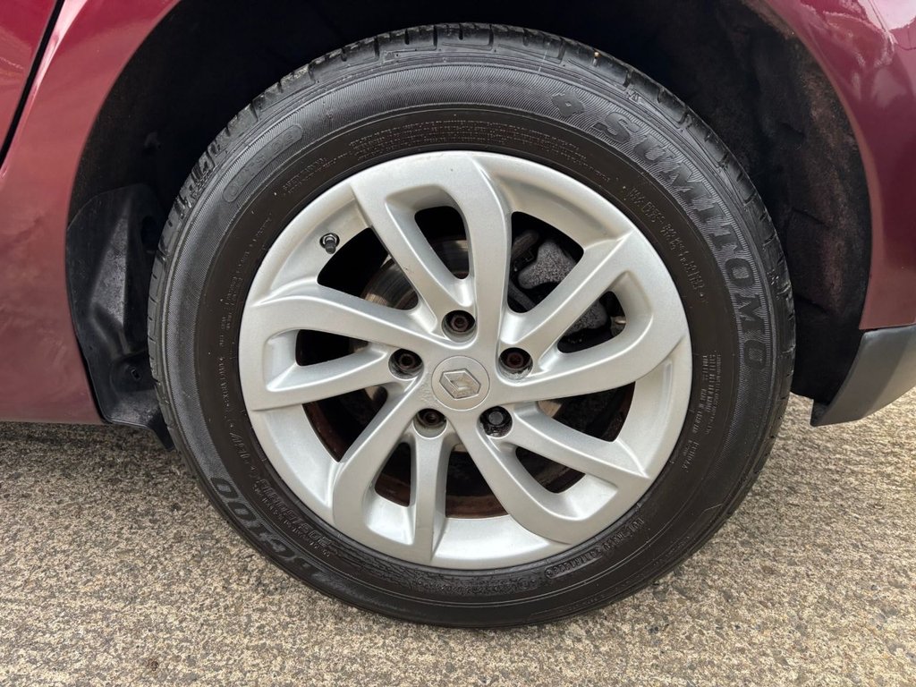 Used Renault Scenic 2015 for sale - 76417170: Photo 16