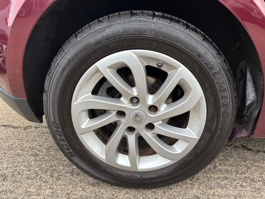 Used Renault Scenic 2015 for sale - 76417170: Photo 19