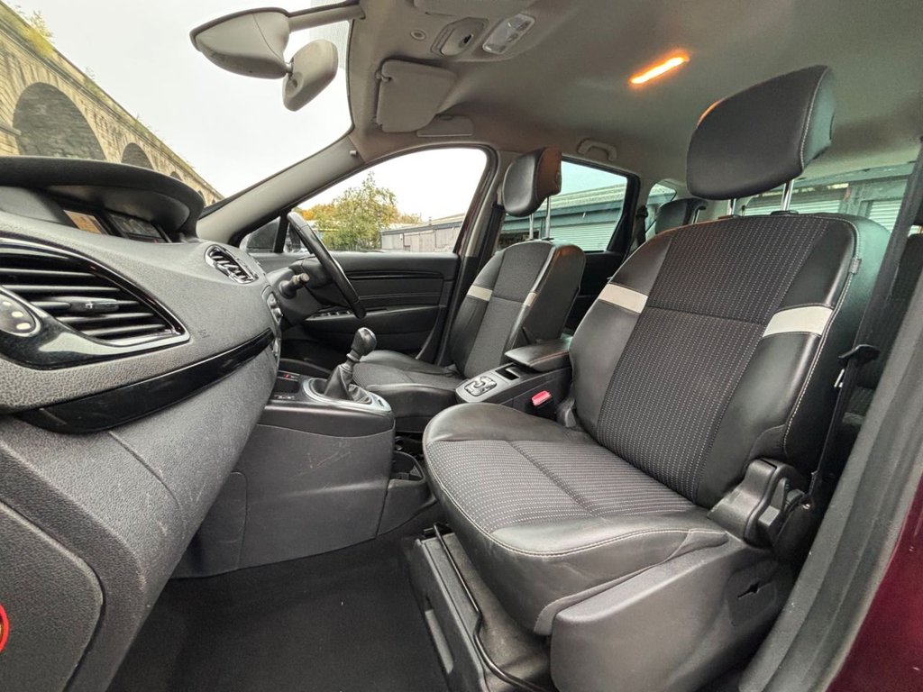 Used Renault Scenic 2015 for sale - 76417170: Photo 25