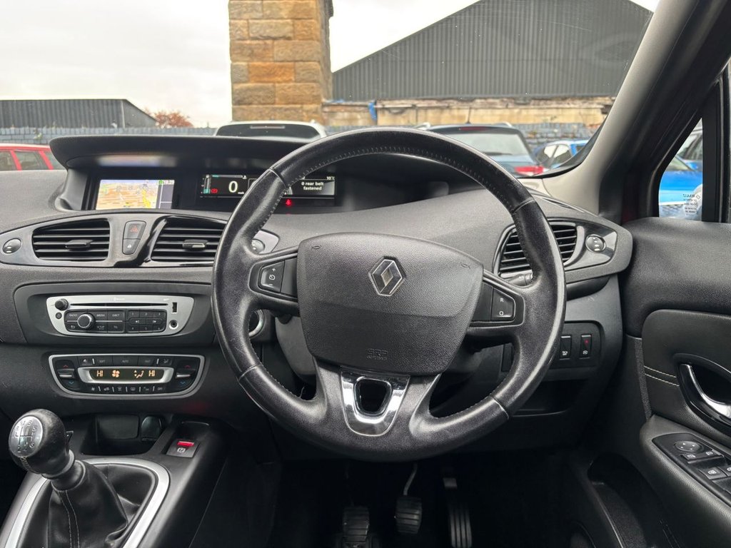 Used Renault Scenic 2015 for sale - 76417170: Photo 33