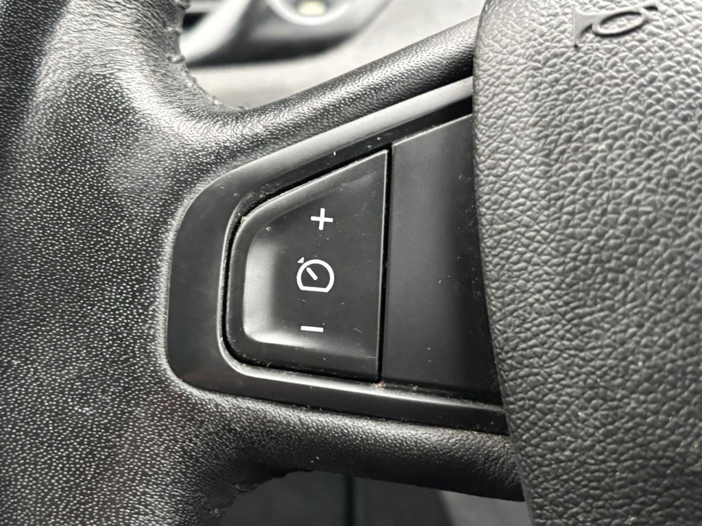 Used Renault Scenic 2015 for sale - 76417170: Photo 42