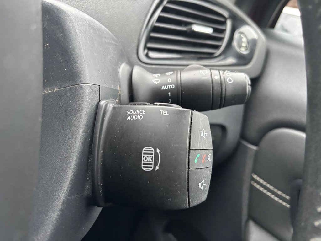 Used Renault Scenic 2015 for sale - 76417170: Photo 44