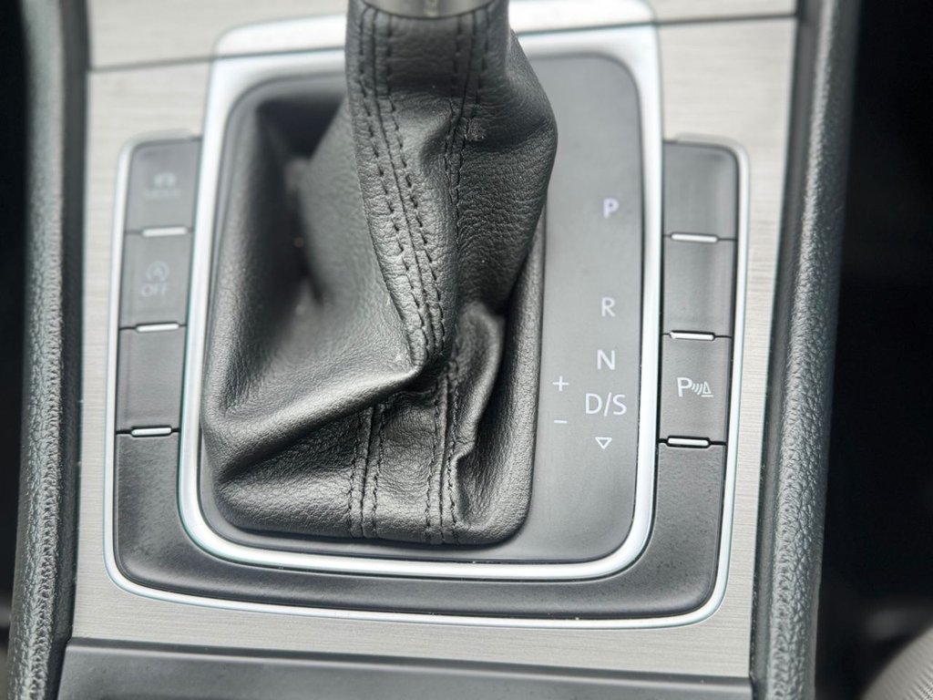 Used Volkswagen Golf 2015 for sale - 76470047: Photo 26