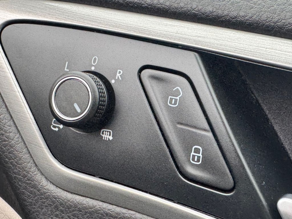 Used Volkswagen Golf 2015 for sale - 76470047: Photo 35