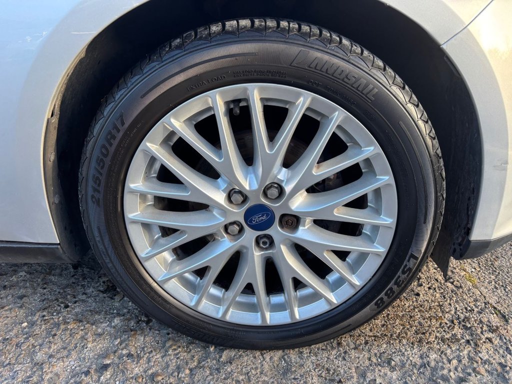 Used Ford Focus 2012 for sale - 76604365: Photo 11