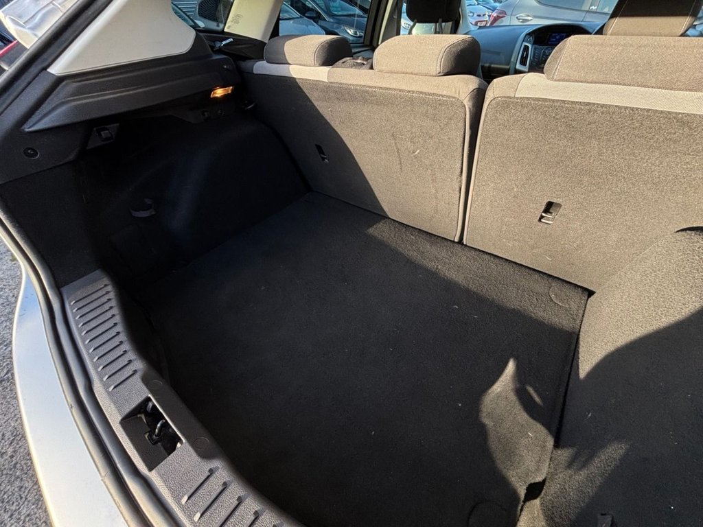 Used Ford Focus 2012 for sale - 76604365: Photo 23