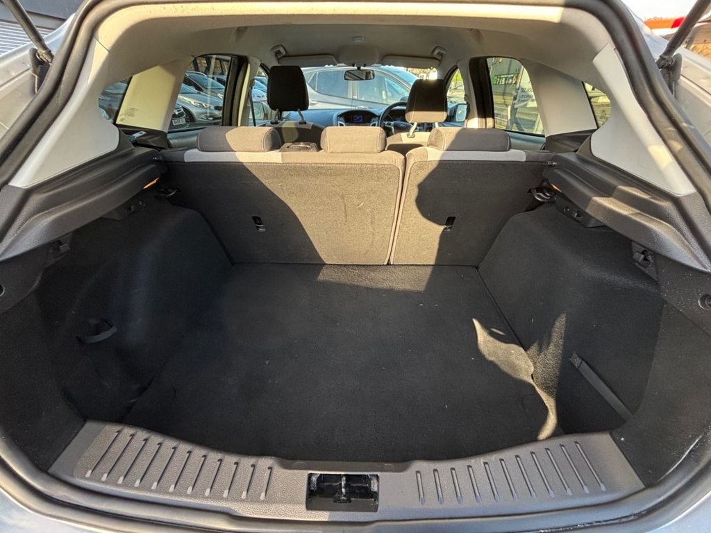 Used Ford Focus 2012 for sale - 76604365: Photo 24