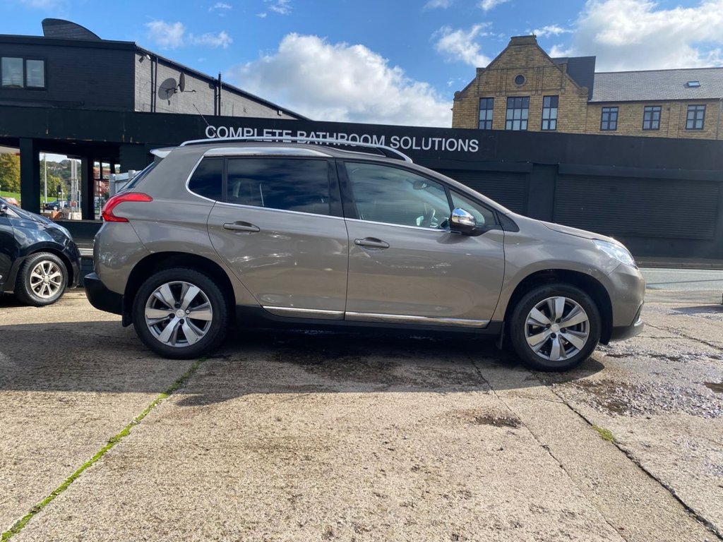 Used Peugeot 2008 2015 for sale - 75777357: Photo 15