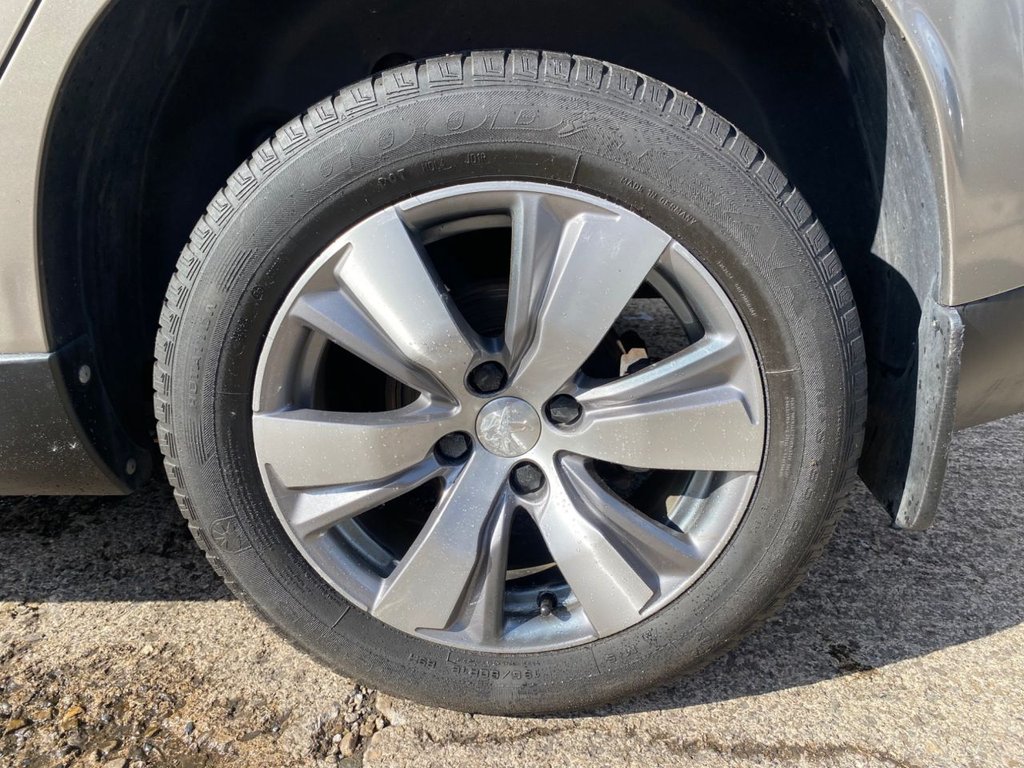 Used Peugeot 2008 2015 for sale - 75777357: Photo 21