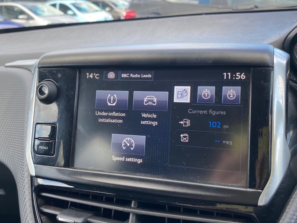 Used Peugeot 2008 2015 for sale - 75777357: Photo 40