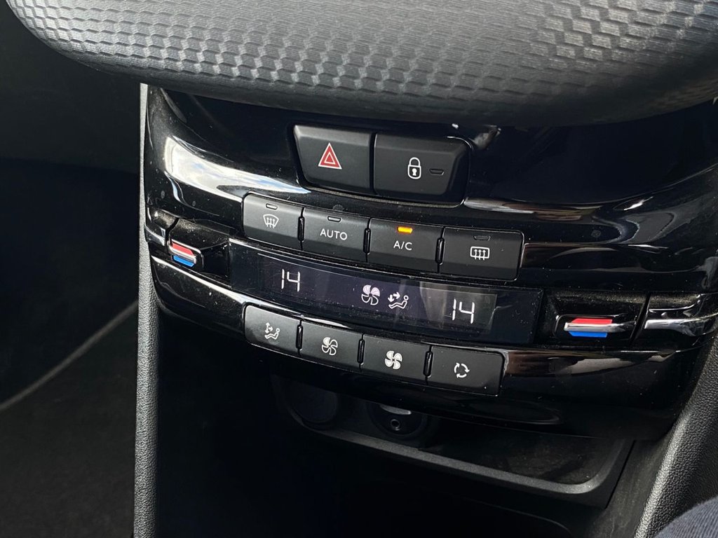 Used Peugeot 2008 2015 for sale - 75777357: Photo 44