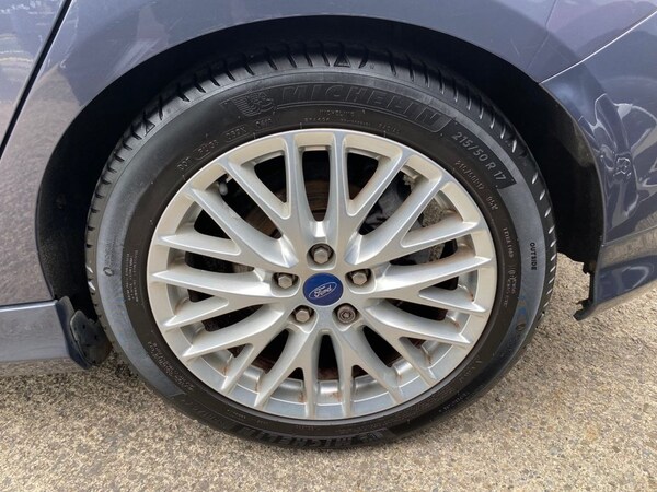 Used Ford Focus 2012 for sale - 76202886: Photo 12