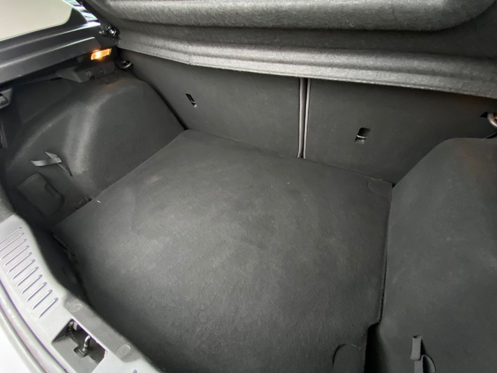 Used Ford Focus 2012 for sale - 76202886: Photo 17