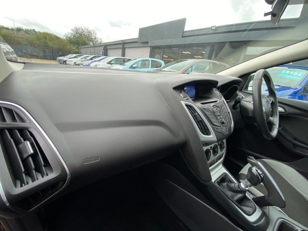 Used Ford Focus 2012 for sale - 76202886: Photo 19