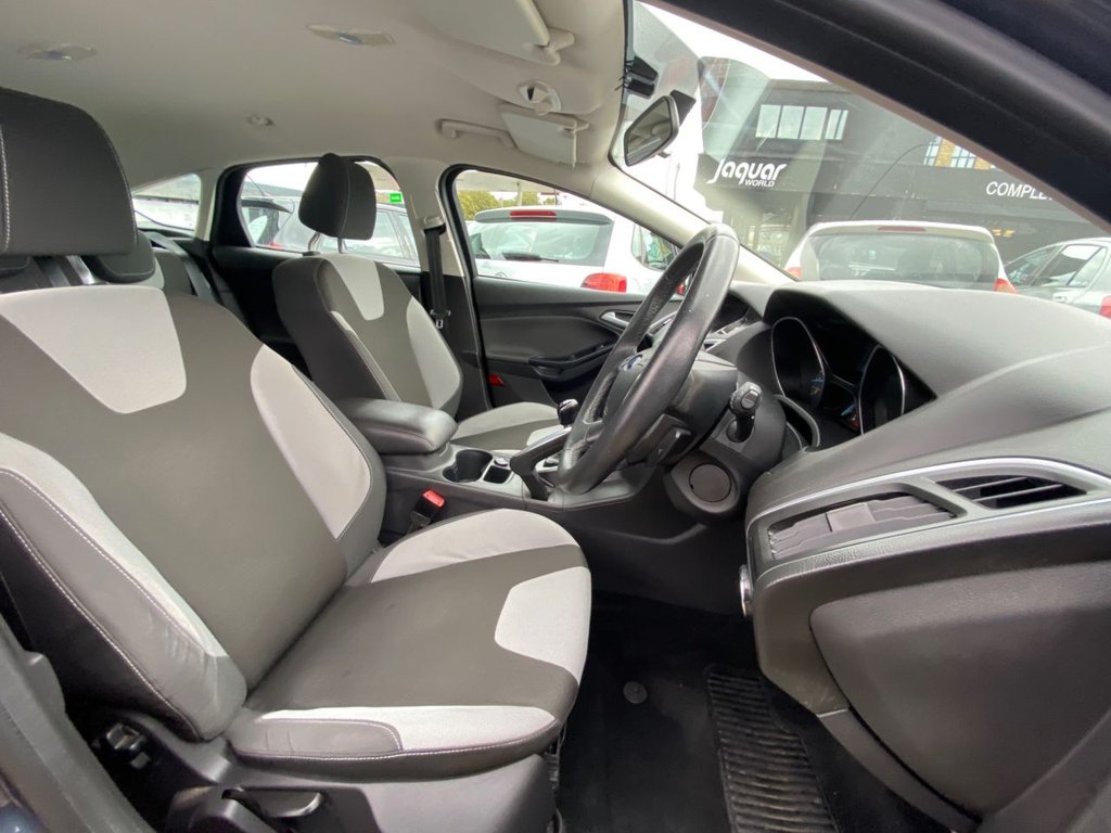 Used Ford Focus 2012 for sale - 76202886: Photo 24