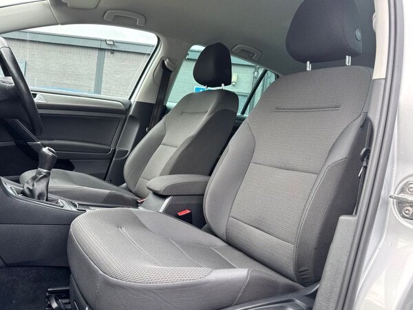 Used Volkswagen Golf 2015 for sale - 76147836: Photo 43