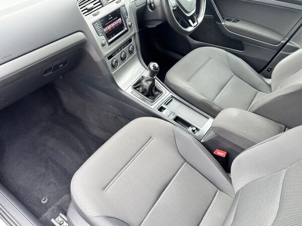 Used Volkswagen Golf 2015 for sale - 76147836: Photo 44