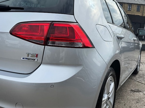 Used Volkswagen Golf 2015 for sale - 76147836: Photo 5