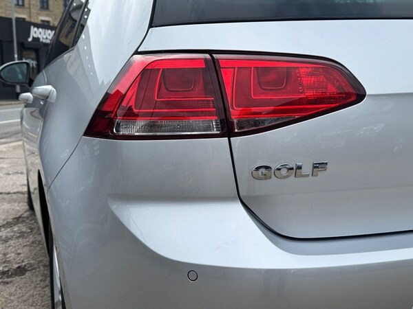 Used Volkswagen Golf 2015 for sale - 76147836: Photo 8