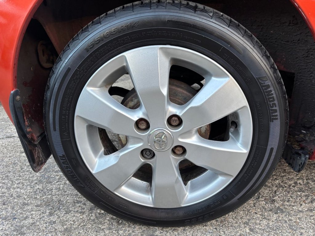 Used Toyota AYGO 2012 for sale - 76367361: Photo 16