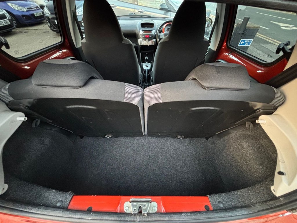 Used Toyota AYGO 2012 for sale - 76367361: Photo 20