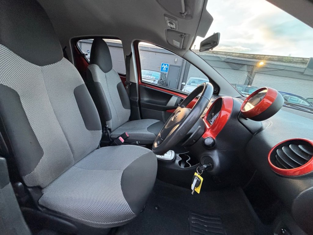 Used Toyota AYGO 2012 for sale - 76367361: Photo 29