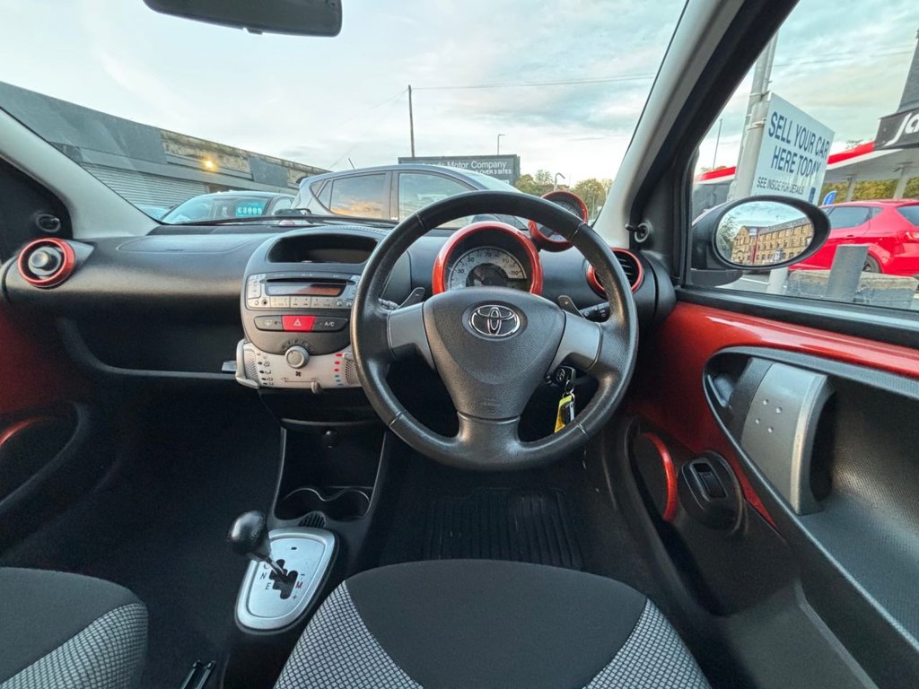 Used Toyota AYGO 2012 for sale - 76367361: Photo 32