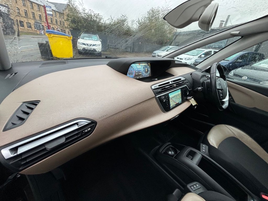 Used Citroen C4 Picasso 2014 for sale - 76546407: Photo 13