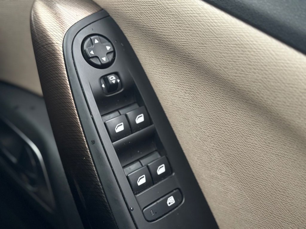 Used Citroen C4 Picasso 2014 for sale - 76546407: Photo 47