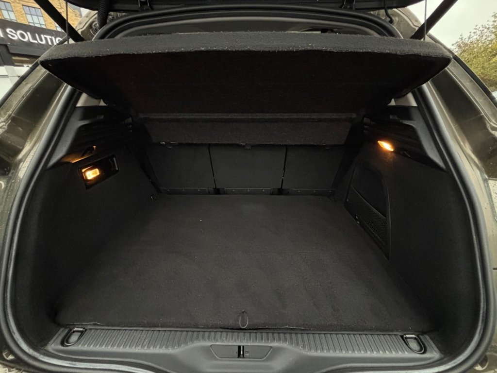 Used Citroen C4 Picasso 2014 for sale - 76546407: Photo 8