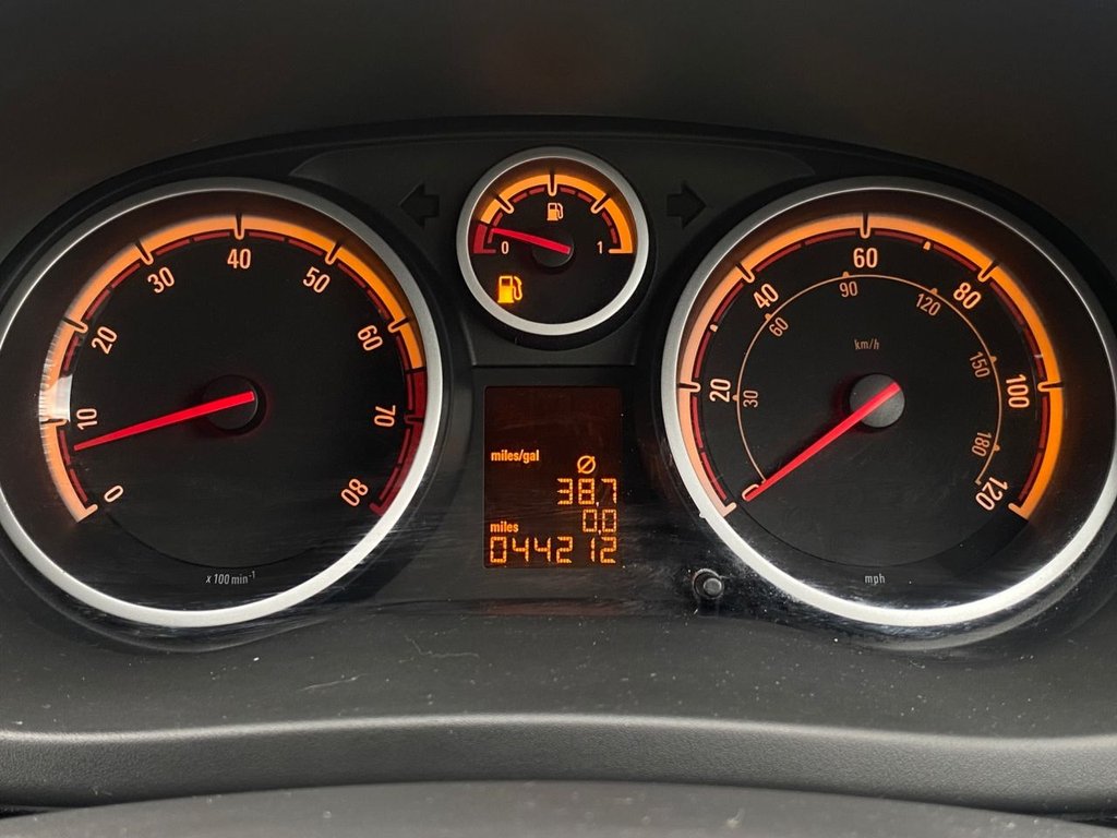 Used Vauxhall Corsa 2014 for sale - 76068369: Photo 34