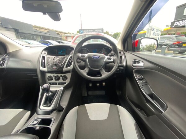 Used Ford Focus 2014 for sale - 75653823: Photo 32