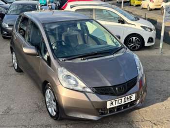 Used Honda Jazz 2013 for sale - 73939334: Photo