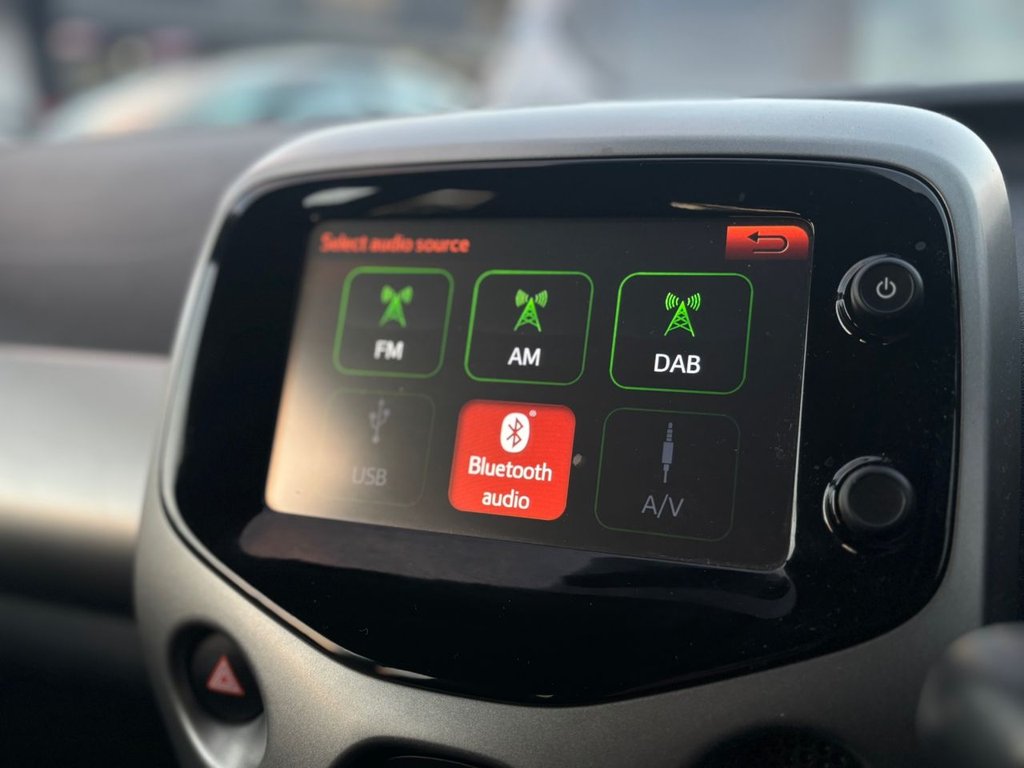 Used Peugeot 108 2015 for sale - 76711506: Photo 32