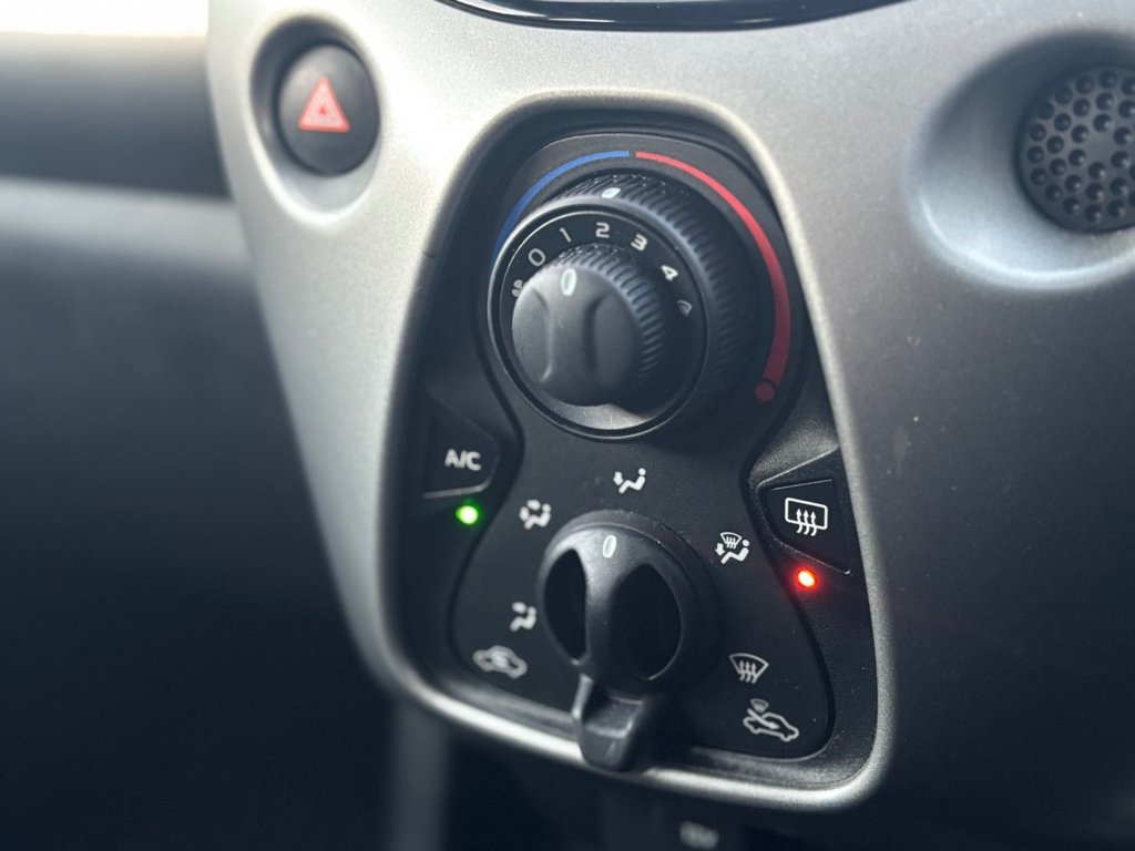 Used Peugeot 108 2015 for sale - 76711506: Photo 36