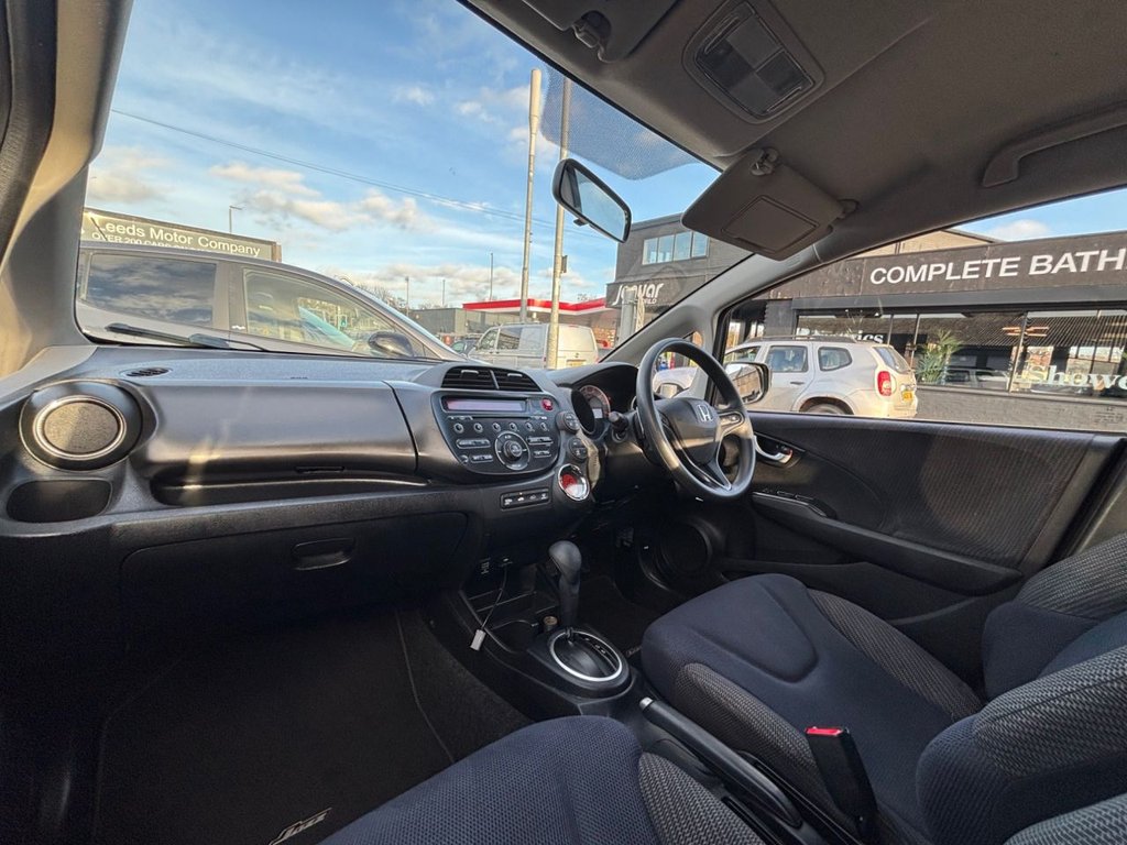 Used Honda Jazz 2013 for sale - 76910499: Photo 35