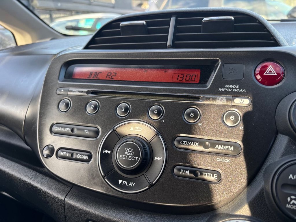 Used Honda Jazz 2013 for sale - 76910499: Photo 40