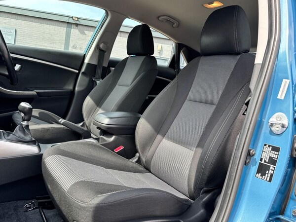 Used Hyundai i30 2014 for sale - 75433095: Photo 44