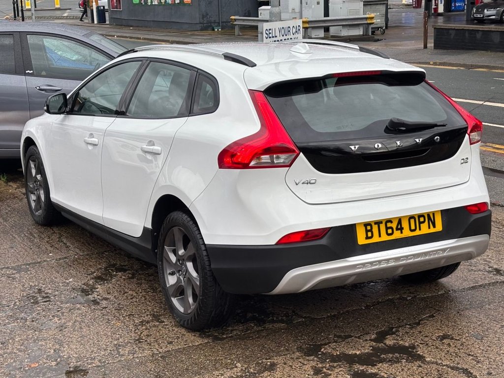 Used Volvo V40 2014 for sale - 76883204: Photo 10