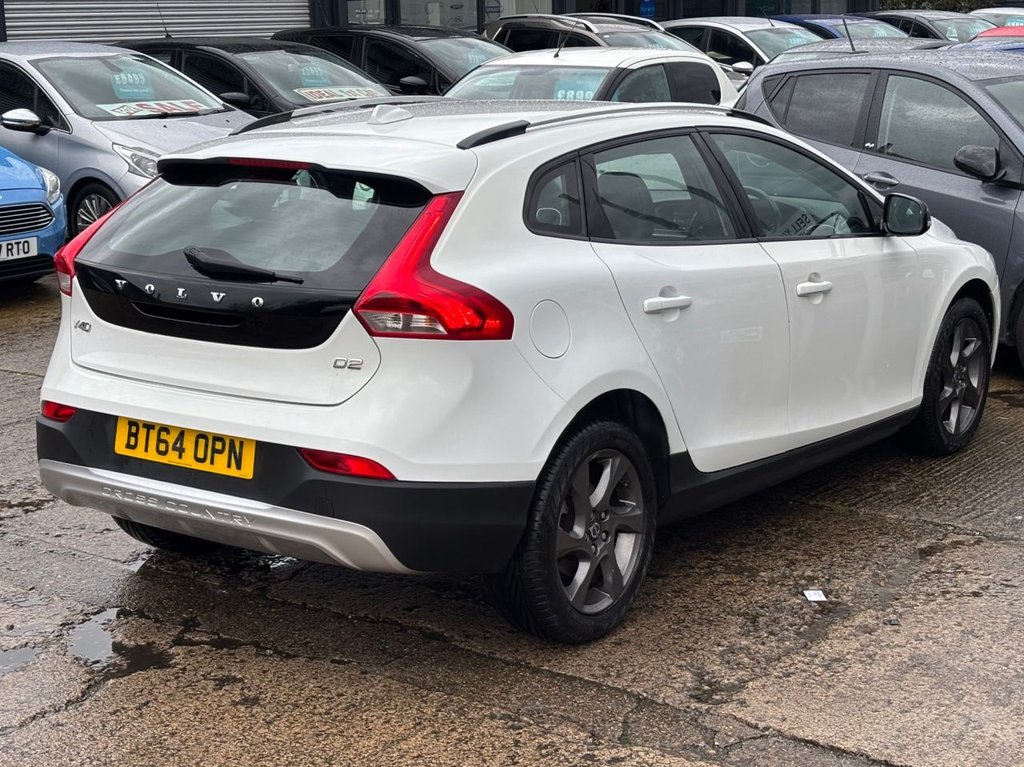 Used Volvo V40 2014 for sale - 76883204: Photo 13
