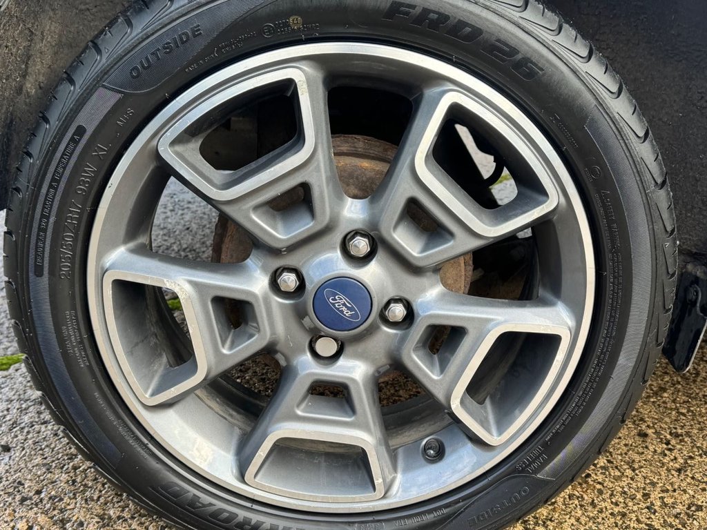 Used Ford Ecosport 2015 for sale - 76333167: Photo 17