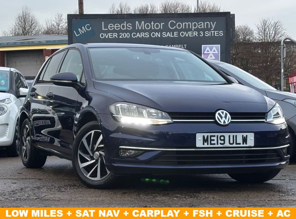 Used Volkswagen Golf 2019 for sale - 76934662: Photo 1