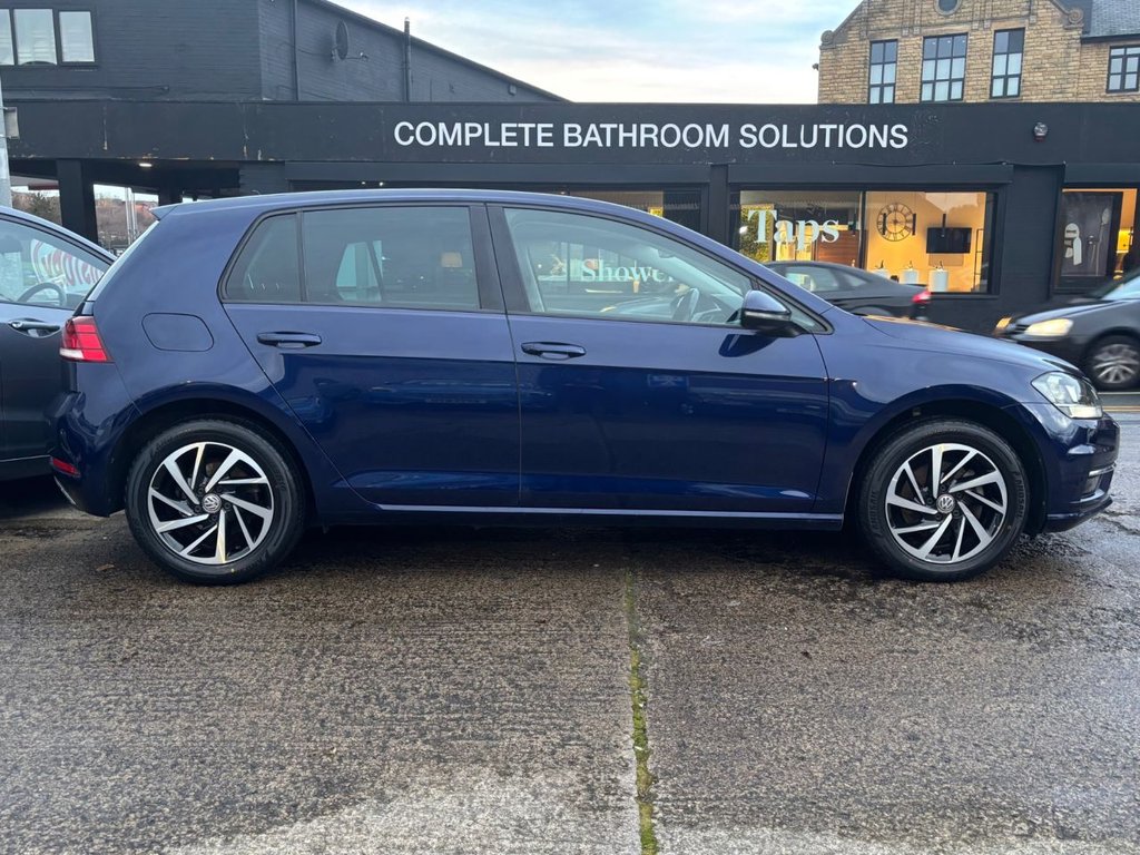 Used Volkswagen Golf 2019 for sale - 76934662: Photo 17