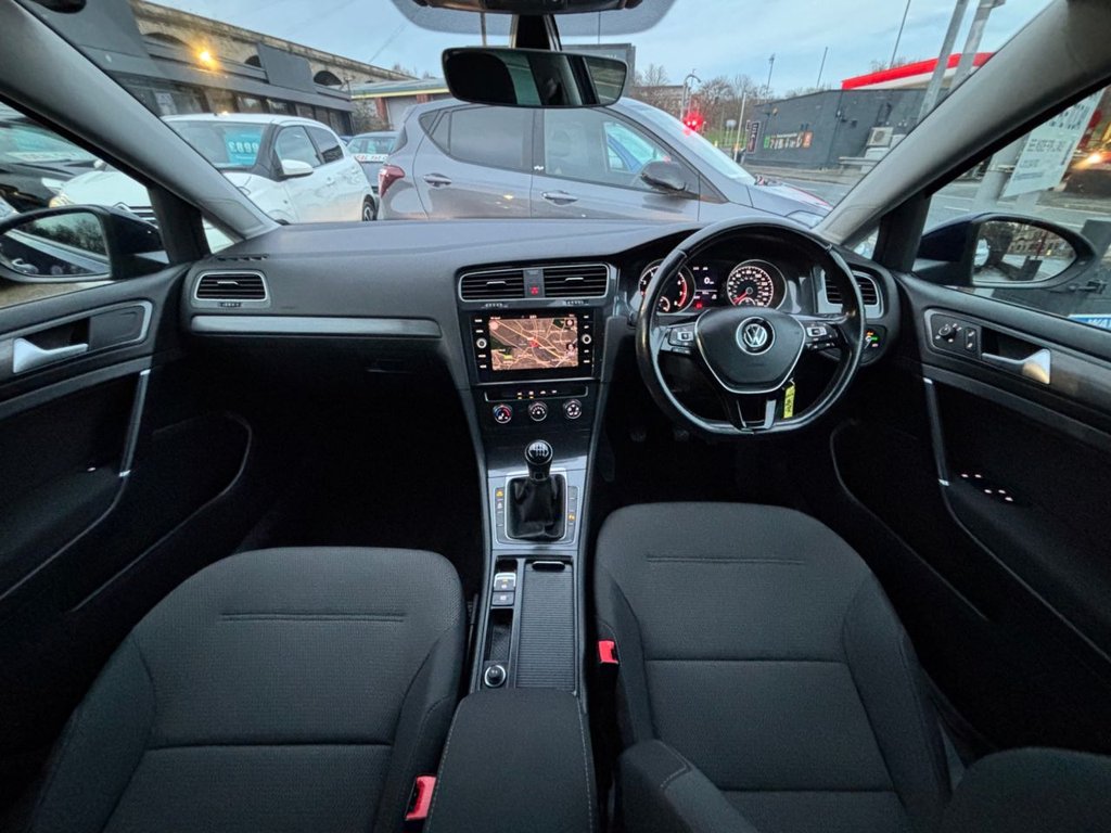 Used Volkswagen Golf 2019 for sale - 76934662: Photo 40