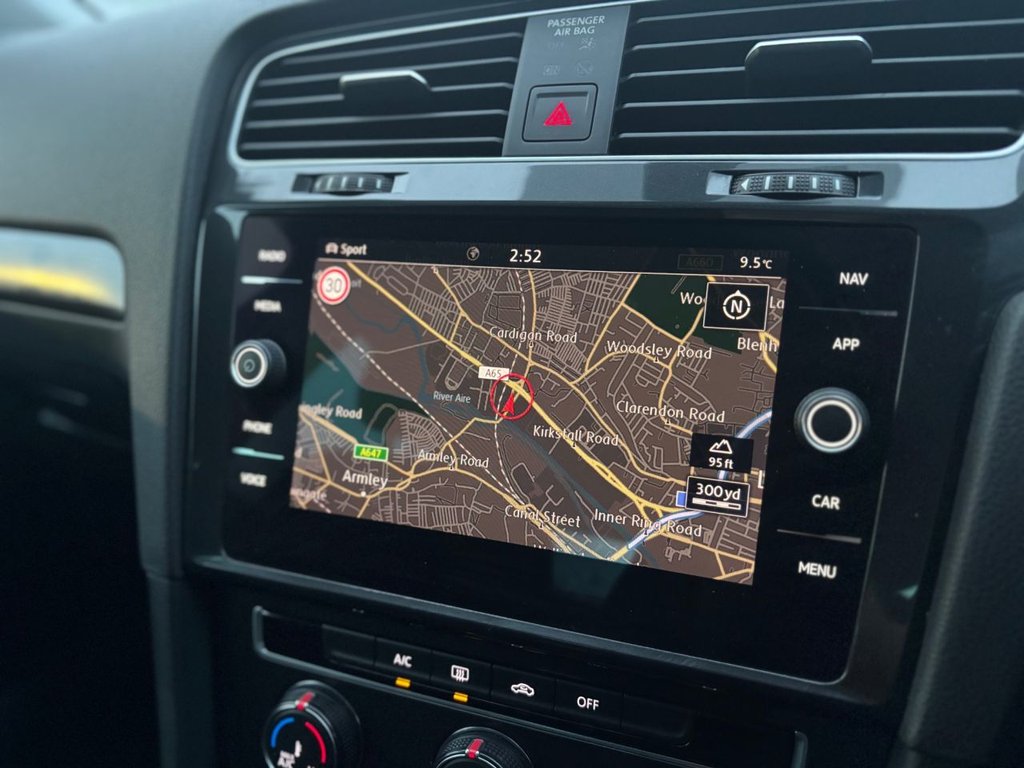 Used Volkswagen Golf 2019 for sale - 76934662: Photo 44