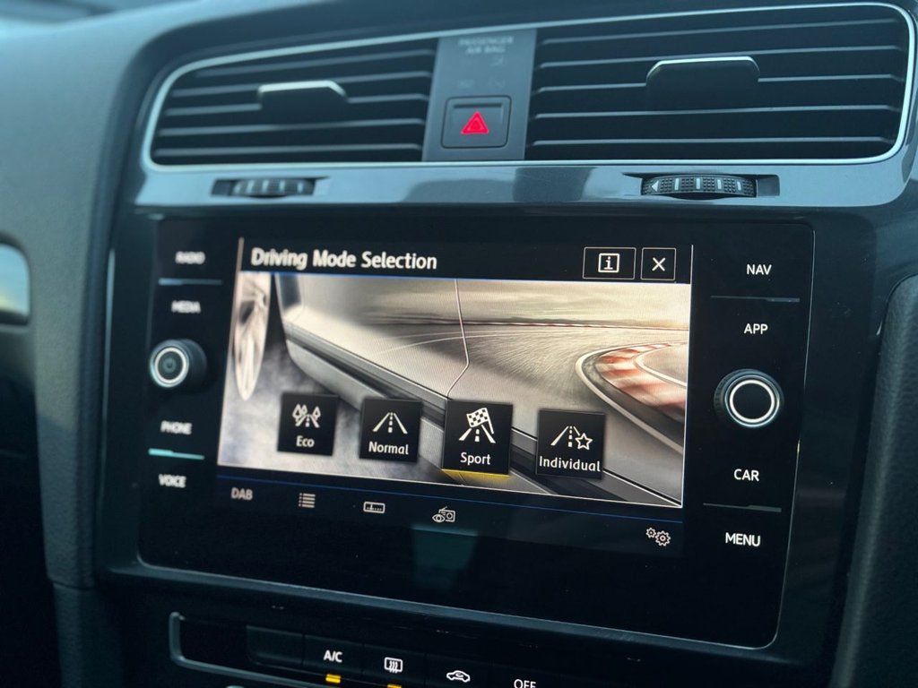 Used Volkswagen Golf 2019 for sale - 76934662: Photo 46