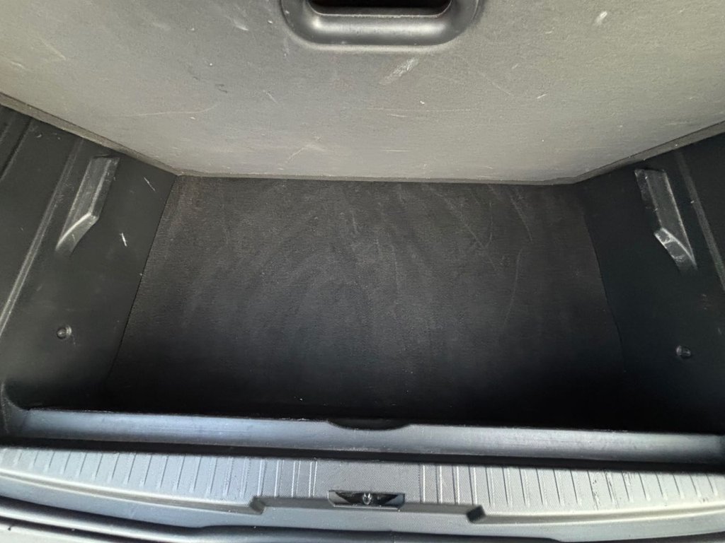 Used Renault Captur 2015 for sale - 76509795: Photo 25