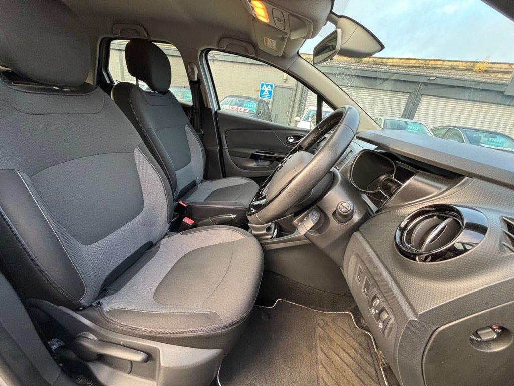 Used Renault Captur 2015 for sale - 76509795: Photo 32